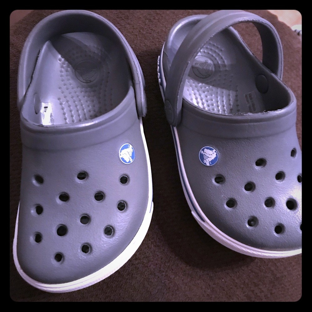 Toddler crocs